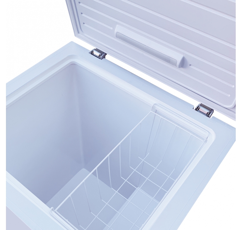 Frigidaire - FFFC09M1RW - 8.7 Cu. Ft. Chest Freezer