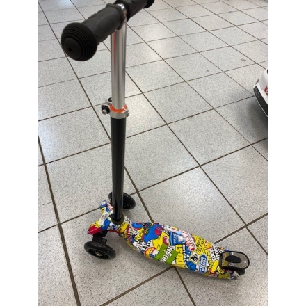 JUGUETE BALOVAL SCOOTER MULTICOLOR